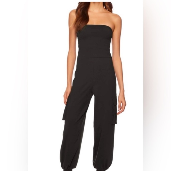 NWT! Susana Monaco cargo Strapless Jumpsuit - Picture 2 of 4